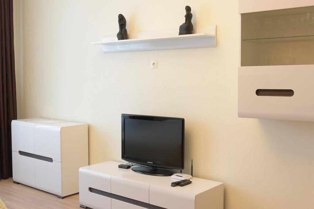 Center, Apartment On Deribasovskaya 10 โอเดสซา ภายนอก รูปภาพ